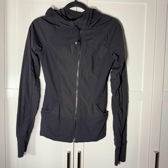 Lululemon athletica reversable Sweater Zipper hoodie pockets Black Size 6 - Picture 1 of 11